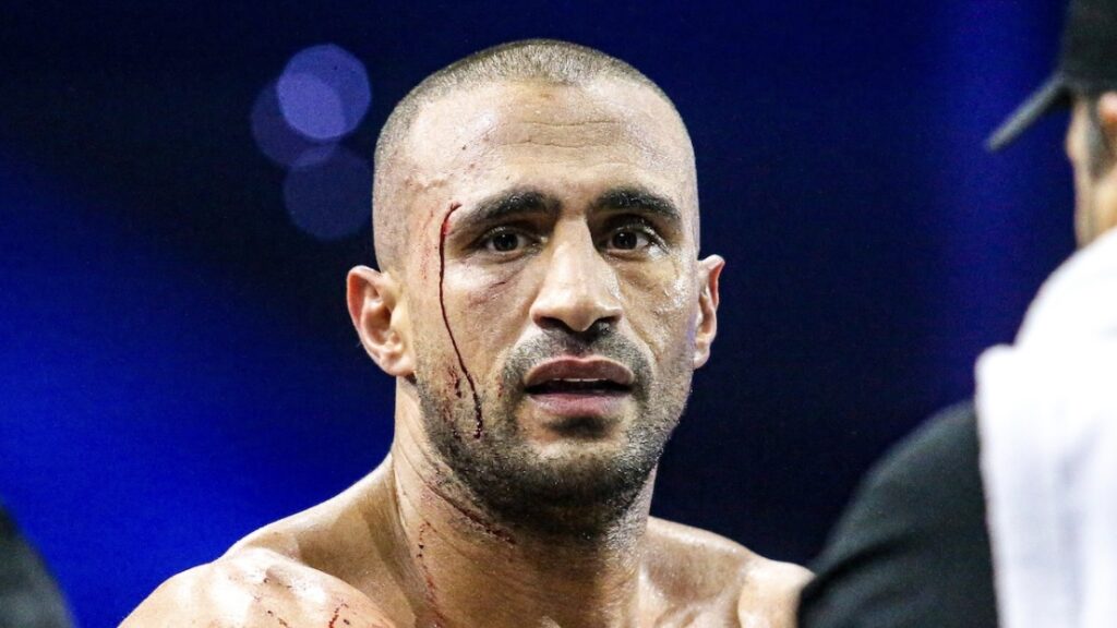 元K-1王者バダ・ハリ、元パートナーへの暴行容疑で逮捕!!