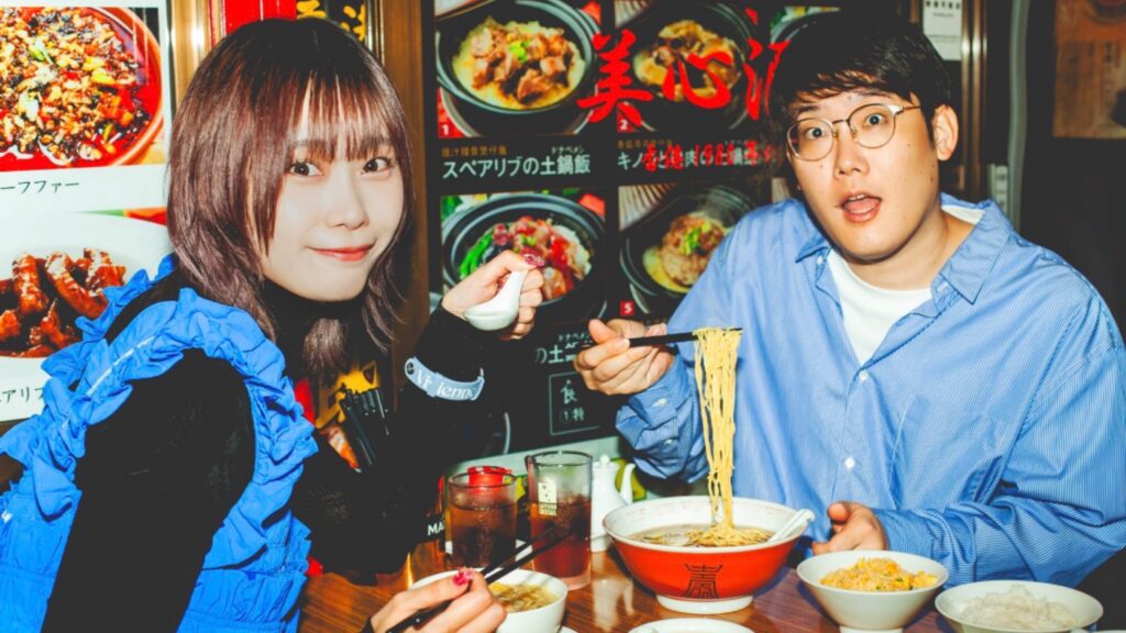 元アイドル「仮面女子」でタレント・上下碧さんがお笑い芸人ファイヤーサンダー 崎山祐さんと結婚を報告！婚姻届の証人はヒコロヒー