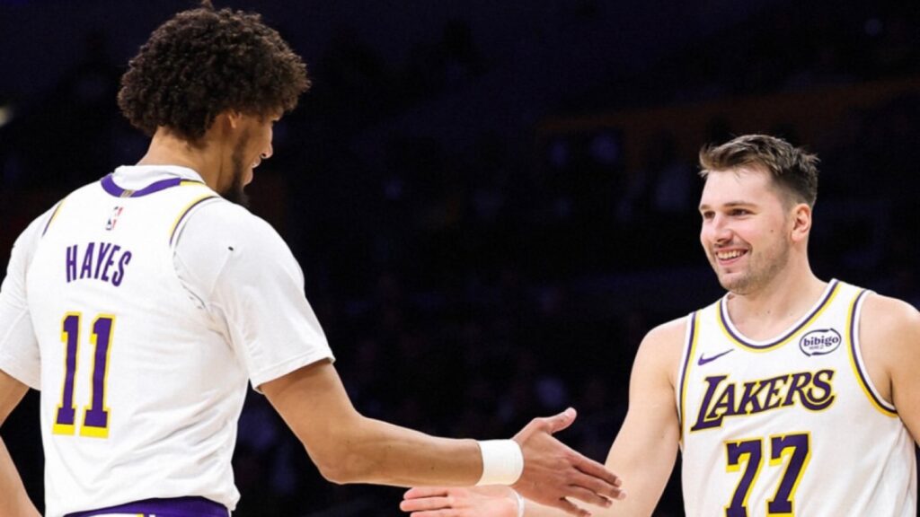 NBAレイカーズのドンチッチが今季初トリプルダブルでレイカーズ3連勝に導く 八村塁選手も豪快ダンク含む15得点のサポート