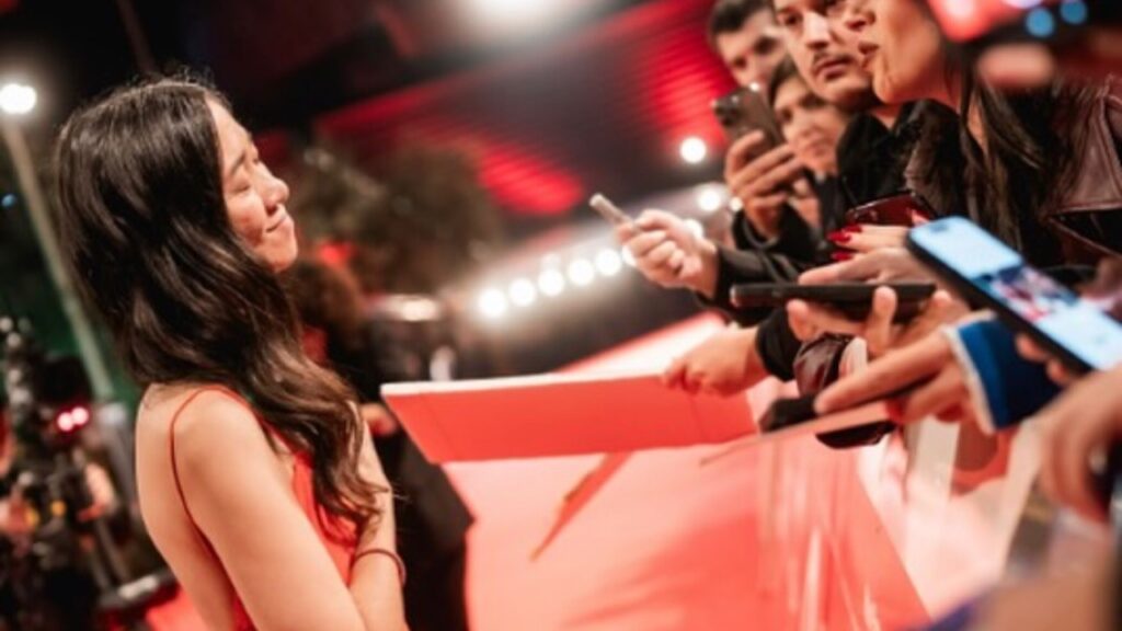 講談社、ハリウッド映画界へ挑戦へ！クロエ・ジャオ監督と新スタジオ設立　“物語の輸出”で世界戦略へ