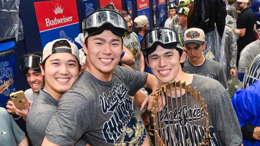 ドジャース佐々木朗希投手、ベッツ邸でバスケット・フリースローを楽しむ！ チームメイトと笑顔のアフターパーティー