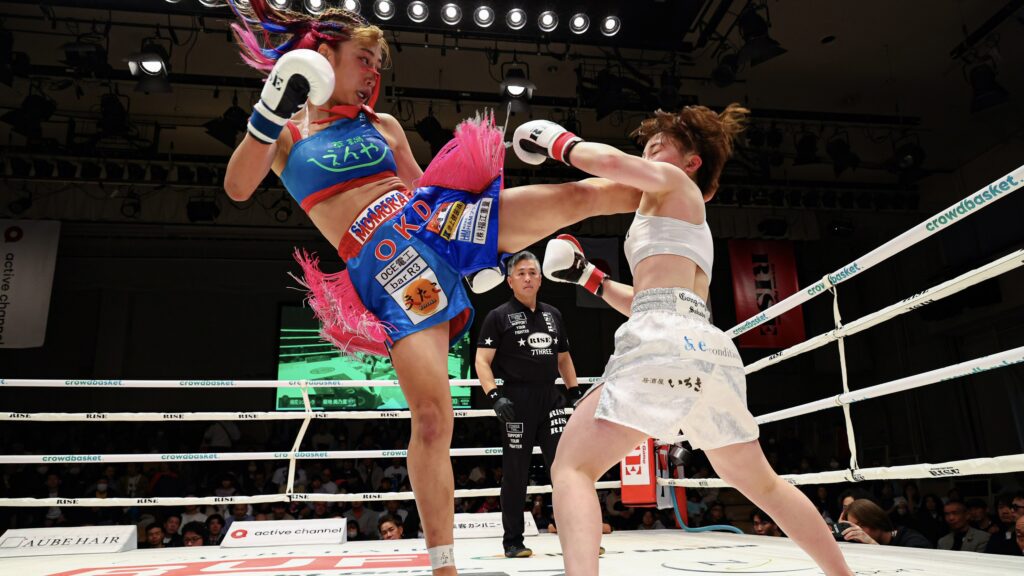 RISE 来年の女子アトム級タイトルマッチ戦線に浮上する存在として注目を集める桃花シンデレラ選手が、初参戦となったRISEで完勝！！