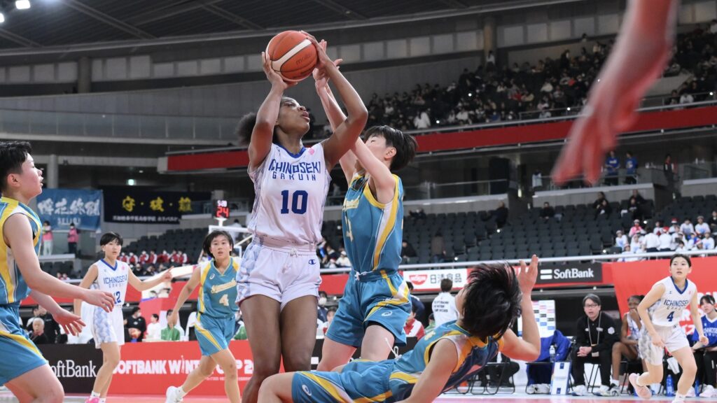 【ウインターカップ2025・女子3回戦】一関学院、死闘の末に逆転勝利　残り3秒まで続いた緊迫の攻防を制す