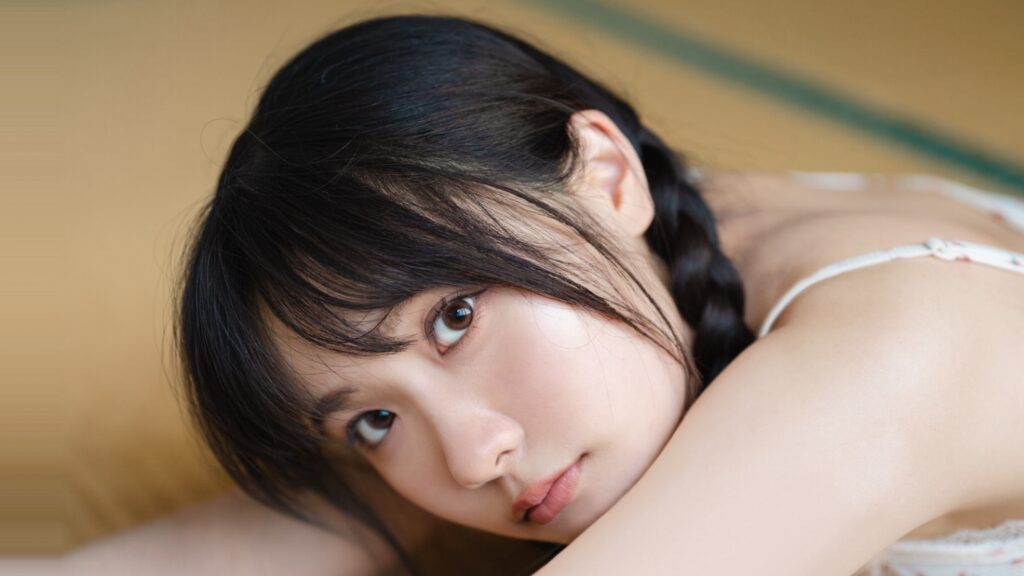 ラブライブ！スーパースター!!で鬼塚冬毬役の坂倉花さん 待望の1st写真集発売へ“遅れてきた修学旅行”がテーマ