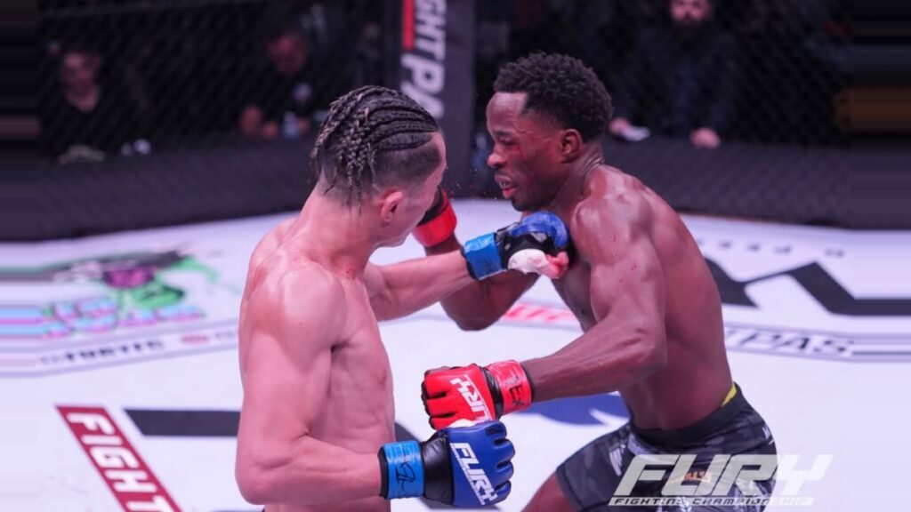 日本の21歳ホープが北米で王座戴冠 衝撃TKO劇に米ファン騒然「完璧すぎるカウンター」