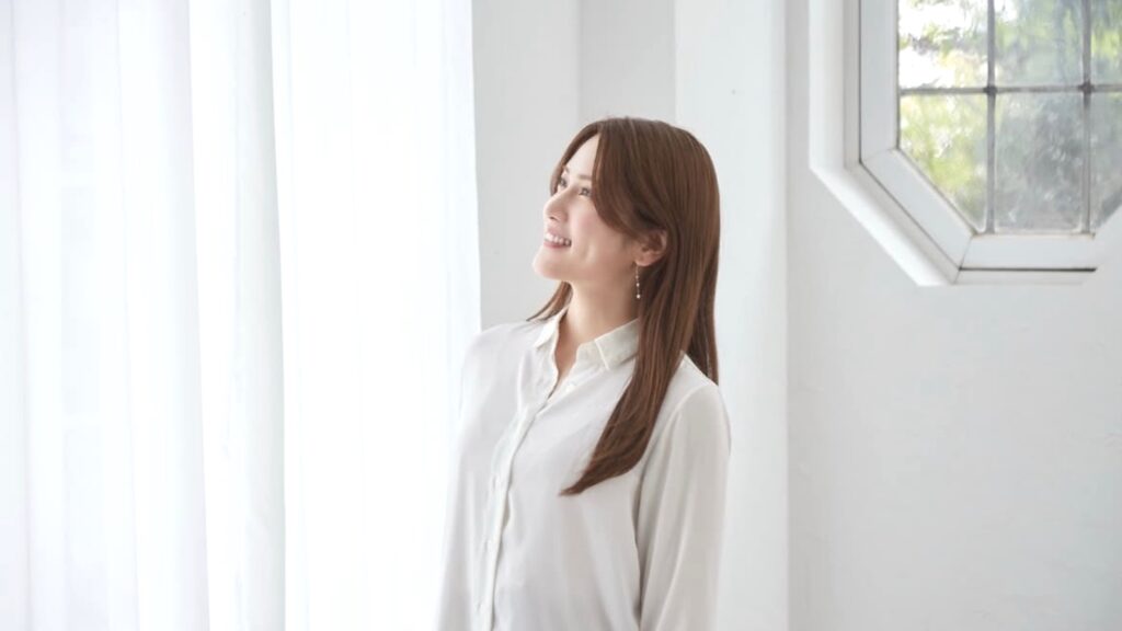 元AKB48入山杏奈さん 知性派アイドルが新たな挑戦 会社設立で“美容×医療”の新領域へ