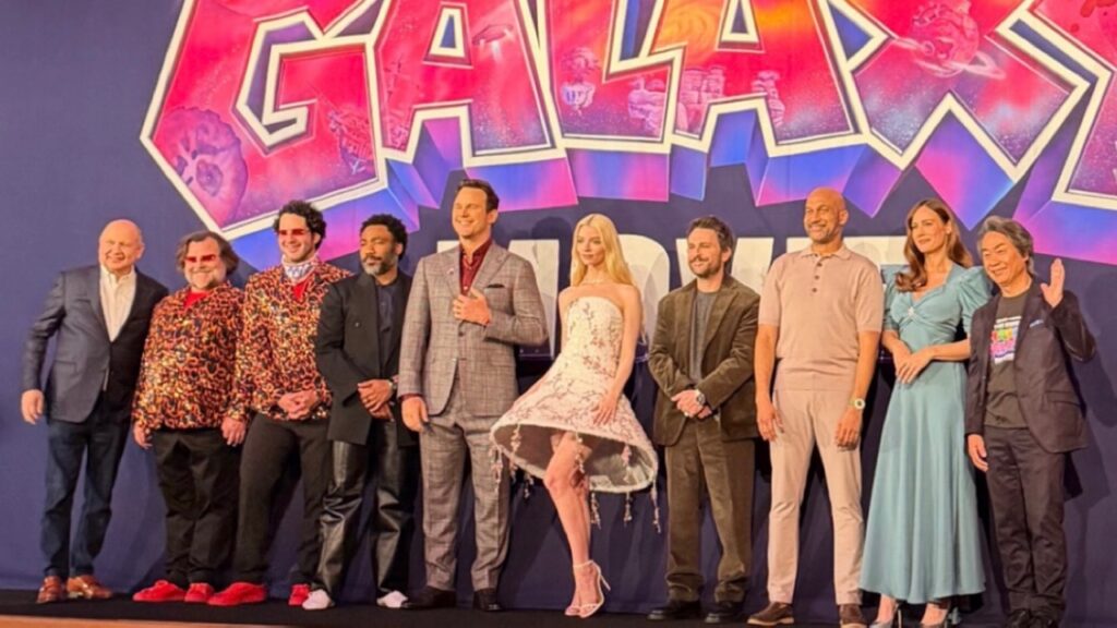 京都・南座で世界初上映“マリオの聖地”に豪華キャスト集結、新作映画が華々しく船出