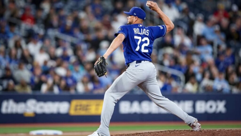 ド軍戦で異例の展開 13点差で両軍野手登板…“締めの抑え投手は内野手のロハス！ 大差でも揺るがぬ王者の余裕