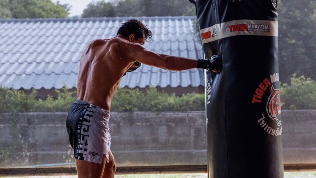 RIZIN＝王者ノジモフ選手が初防衛戦へ圧倒的な自信発言「グスタボ選手は平均的なタイプ」　“美しく鮮烈なフィニッシュ”を予告