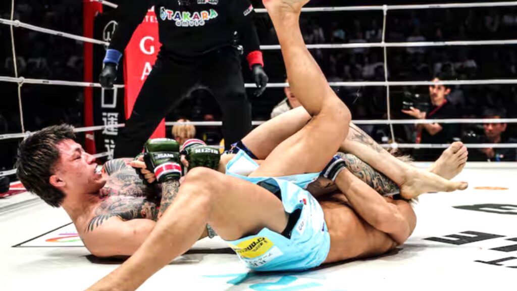 RIZIN ジョリー選手が衝撃の71秒一本勝ちでRIZINの舞台で2連勝！ 児玉兼慎選手をアームバー葬「次は本物のMMAファイターを」