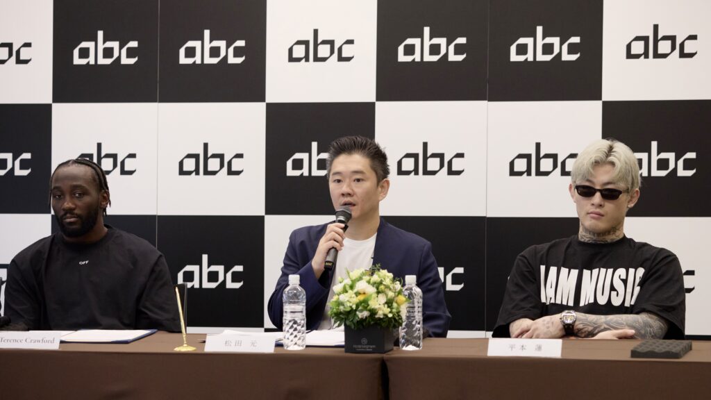 “PFP最強”クロフォード氏 日本格闘技ビジネス参入へ 松田元氏と合弁会社設立構想…平本蓮選手も同席「アジア版TKO」構想の全貌