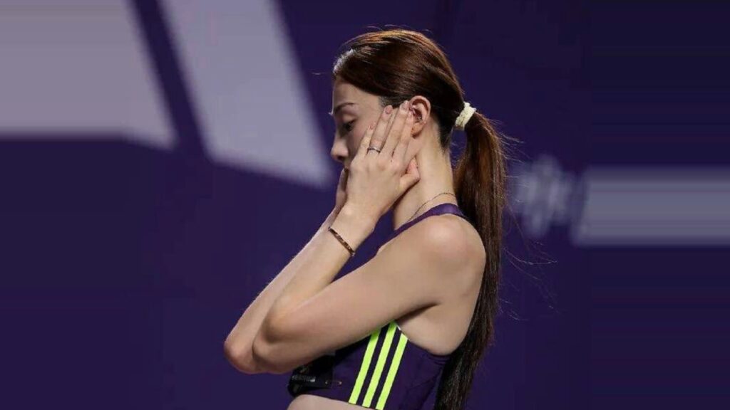 中国女子走り高跳びの胡麟鵬選手 16年の競技人生に幕 その歩みに敬意「悲しまないでほしい」