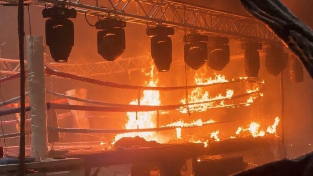 ボクシング会場を武装集団が襲撃でリング炎上 元世界王者の復帰戦も延期に…メキシコで衝撃事件